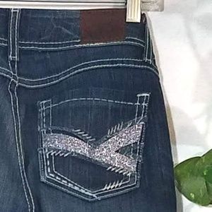 BKE Starlite Flare Jeans - Super cute!